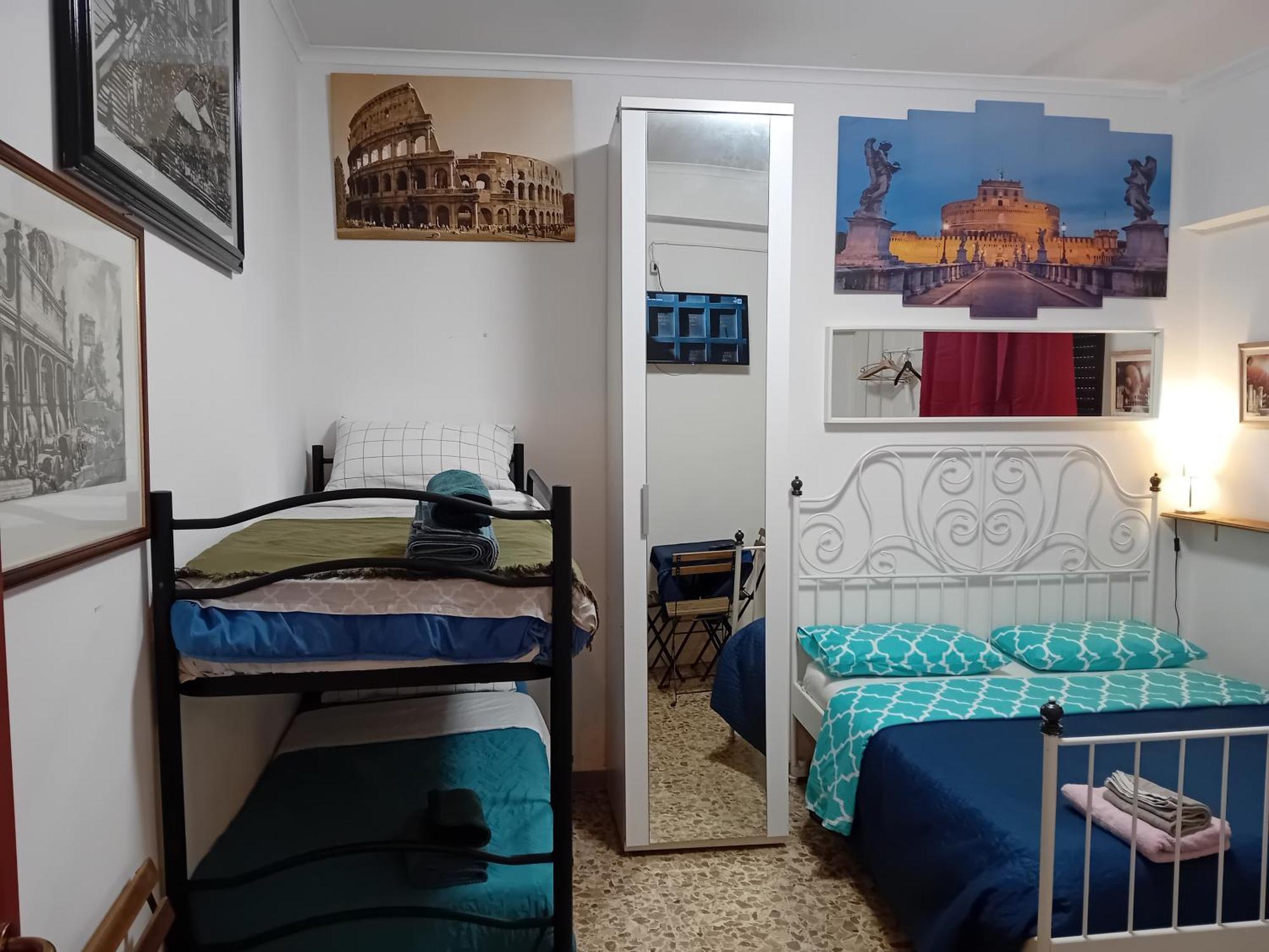 Roma Trastevere Station Room photo